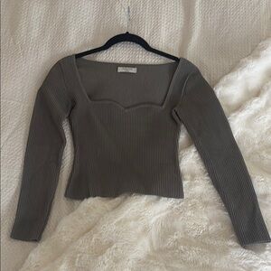 Aritzia XS Top in Olive/Grey
